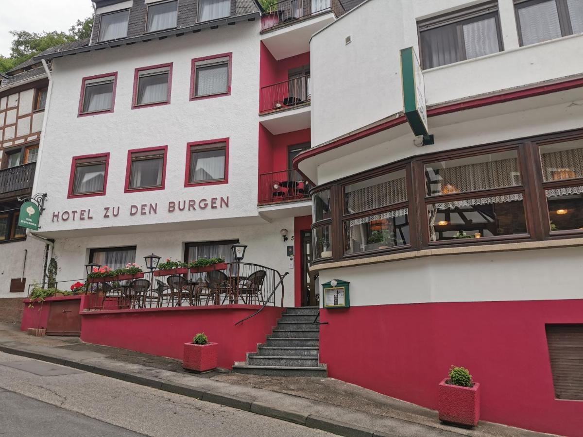 Hotel Zu Den Burgen Kamp-Bornhofen Esterno foto